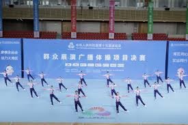 [@cmwinterburn] 来源：The United Stand克里斯托弗·维维尔将在曼联新主帅遴选及后续球员招募工作中承担更核心的职责。